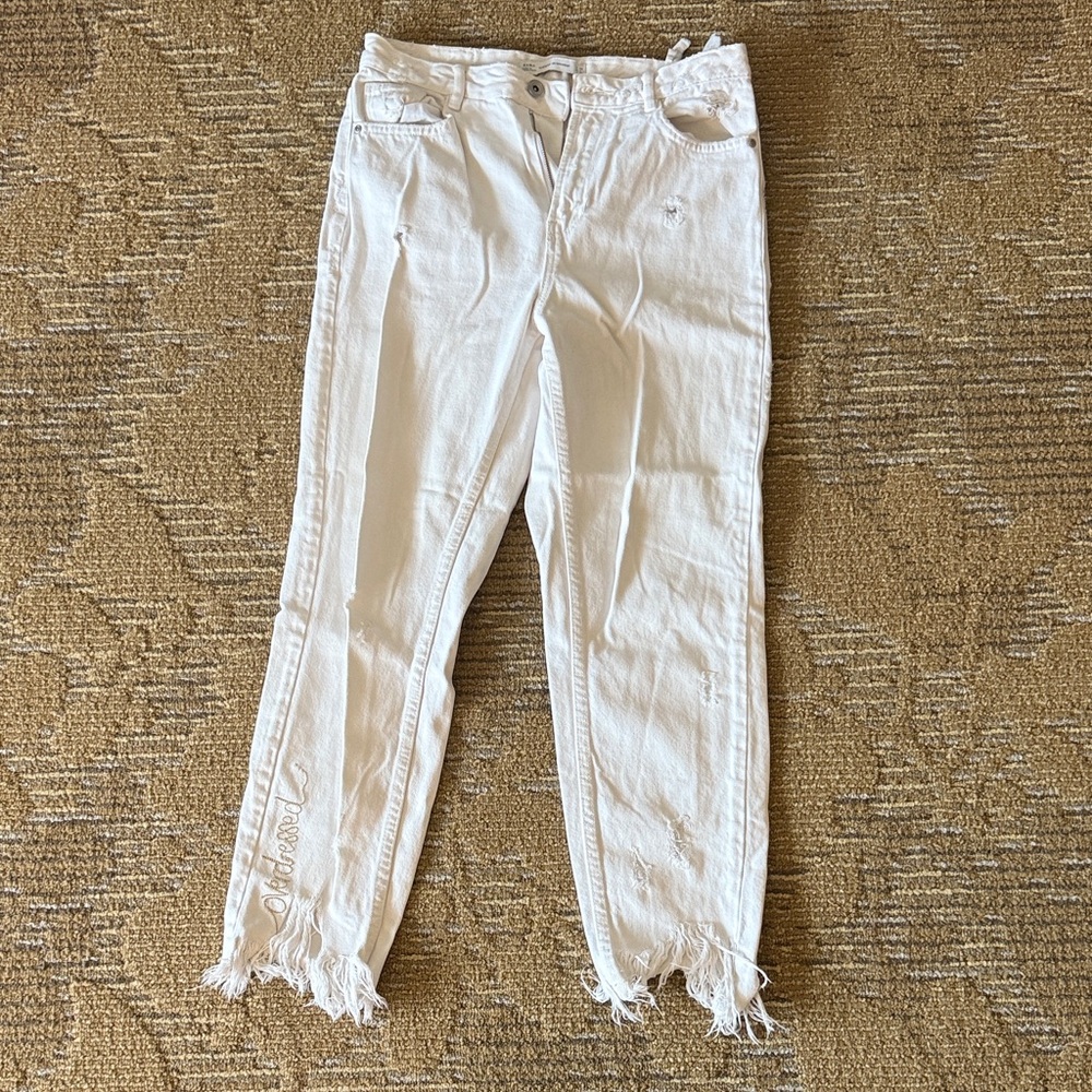 Zara Women's White Frayed Ankle Jeans